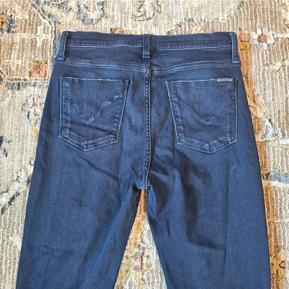 Hudson, dark blue wash skinny jeans sz 28 with 29" inseam